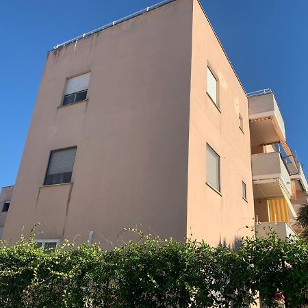 La Maison Lilla, Sabaudia Buitenkant foto