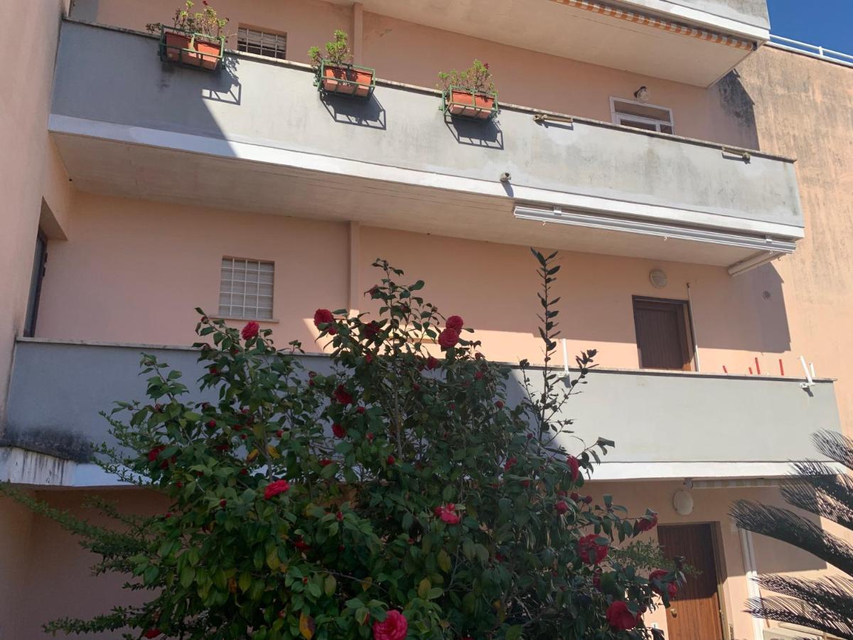 La Maison Lilla, Sabaudia Buitenkant foto