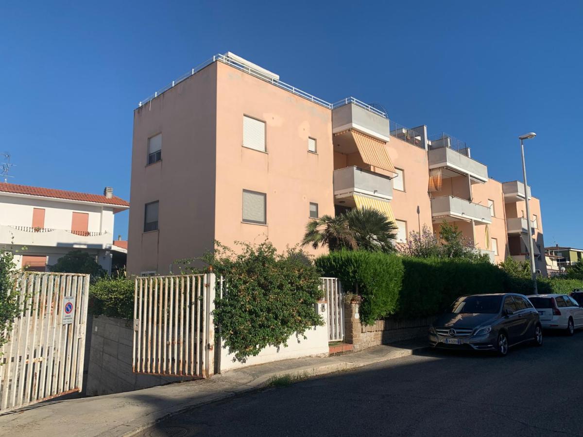 La Maison Lilla, Sabaudia Buitenkant foto
